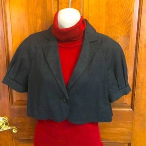 women’s Theory cropped linen Jacket. Size 6